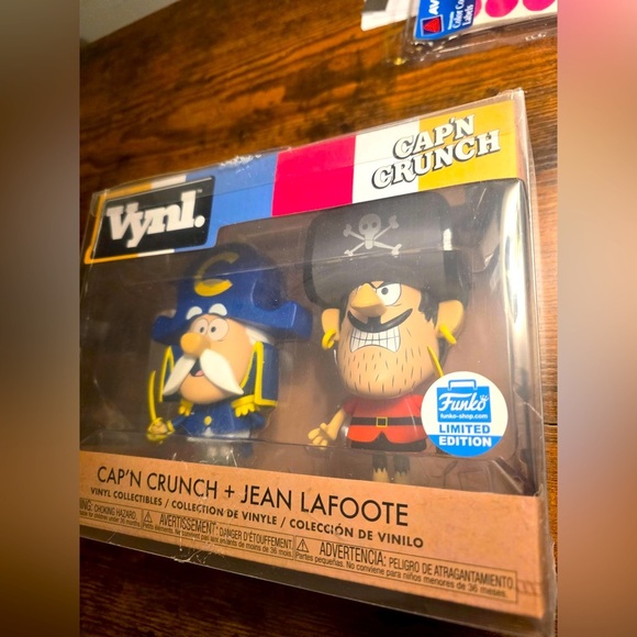VAULTED Funko VYNL. Limited Ed. CAP'N CRUNCH & JEAN LAFOOTE, In Protector, New - Picture 1 of 3
